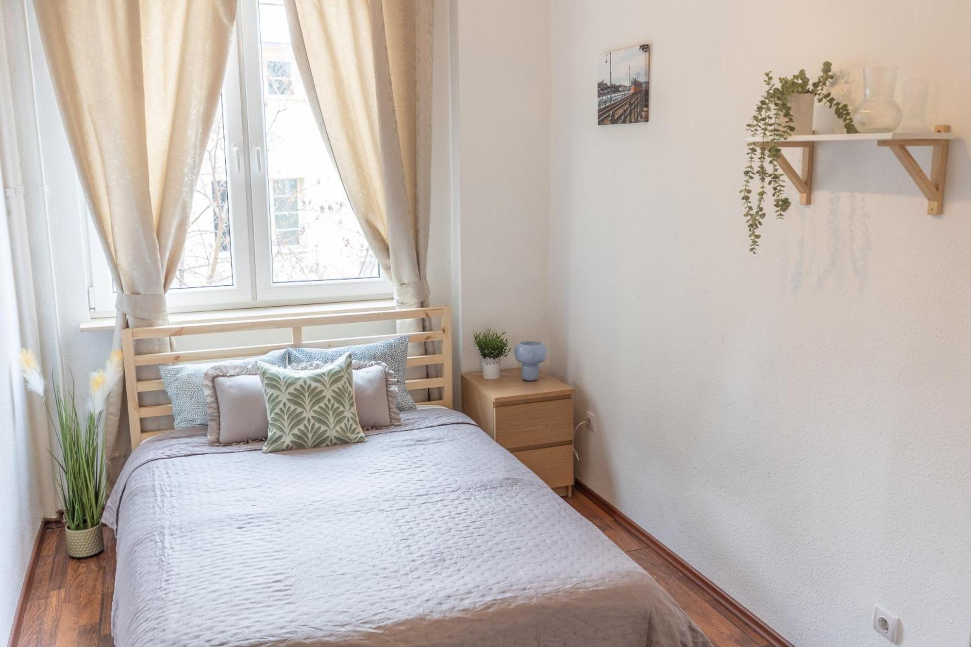 Riverside Balcony Apartment With View To Danube Budapest Extérieur photo
